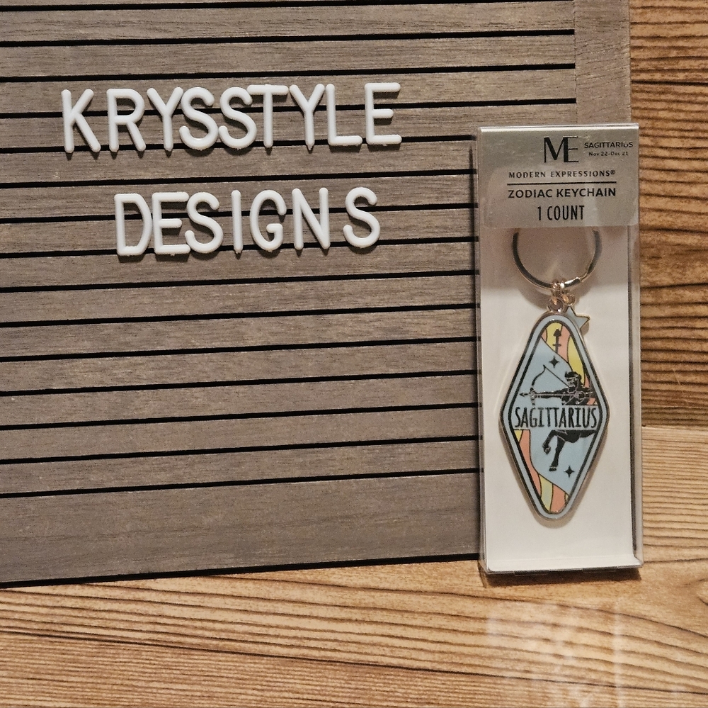 Modern Expressions Sagittarius Zodiac Keychain with Star Charm w/gold hardware 🆕 - Picture 1 of 6
